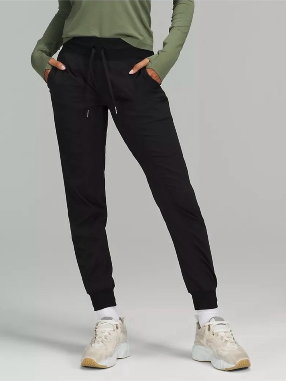 Lululemon Dance Studio Jogger 27” Black Size 0
